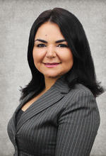 Real Estate Agent Sanaz Agahi